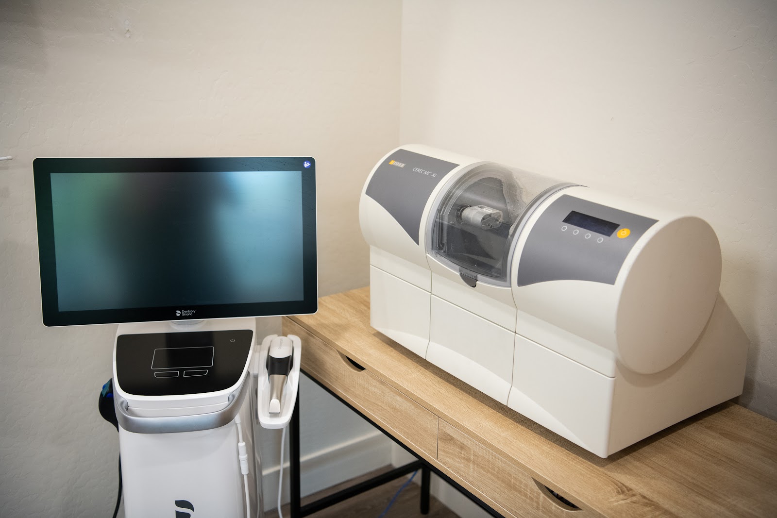 Treatment room at Shea Dental